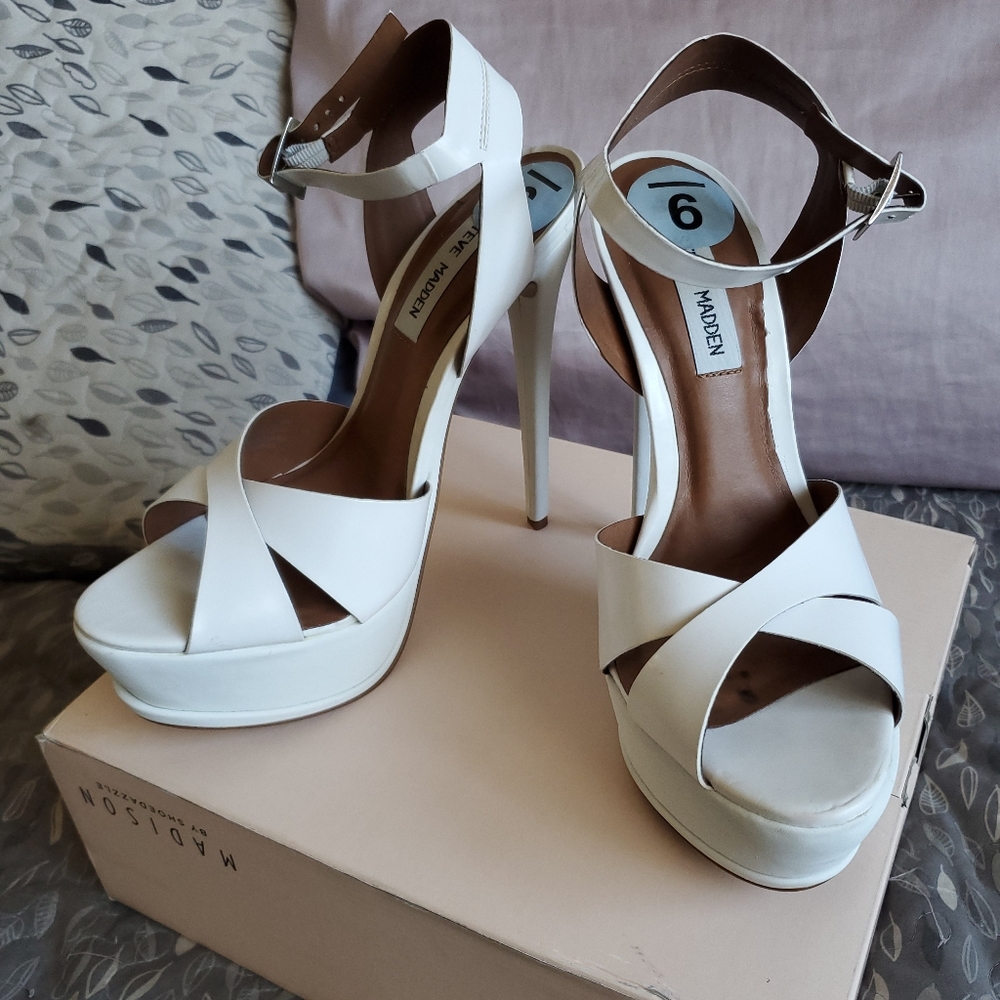 Steve Madden White Platform Heels Sylva Size 9